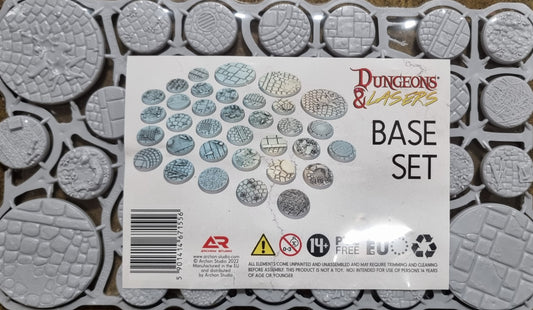 Dungeons & Lasers: Base set